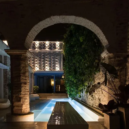 Nok Luxury Colonial 6br With Pool Staff & Breakfast At Getsemani *