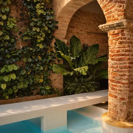 Nok Luxury Colonial 6br With Pool Staff & Breakfast At Getsemani Сasa de vacaciones *