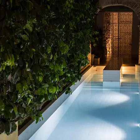 Сasa de vacaciones Nok Luxury Colonial 6br With Pool Staff & Breakfast At Getsemani