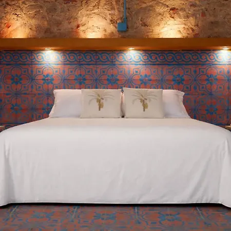 Nok Luxury Colonial 6br With Pool Staff & Breakfast At Getsemani Сasa de vacaciones