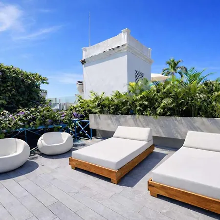 Nok Luxury Colonial 6br With Pool Staff & Breakfast At Getsemani Holiday home Cartagena