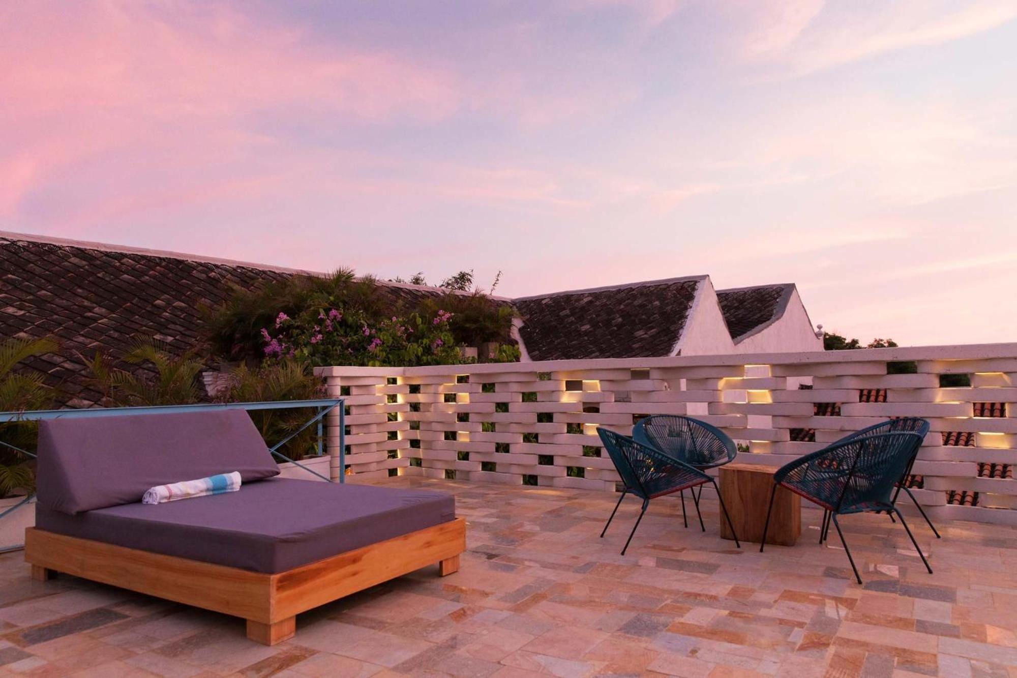 Nok Luxury Colonial 6br With Pool Staff & Breakfast At Getsemani Holiday home Cartagena