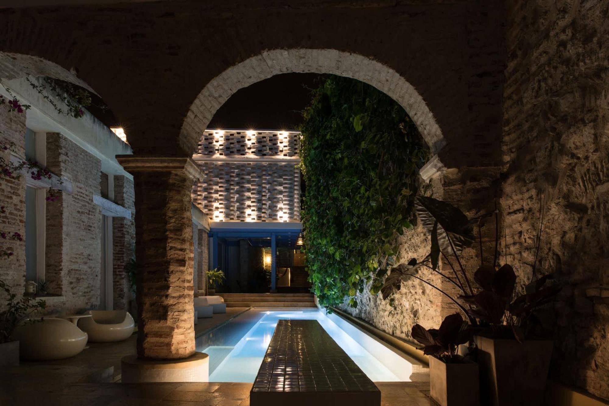 Nok Luxury Colonial 6br With Pool Staff & Breakfast At Getsemani *
