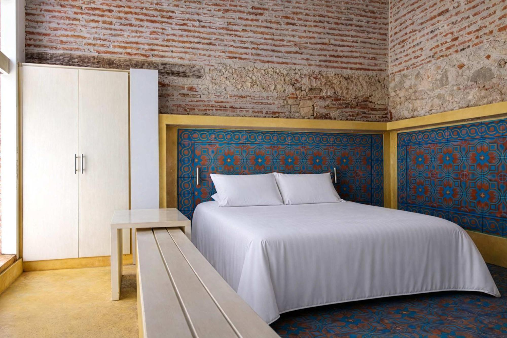 Nok Luxury Colonial 6br With Pool Staff & Breakfast At Getsemani *
